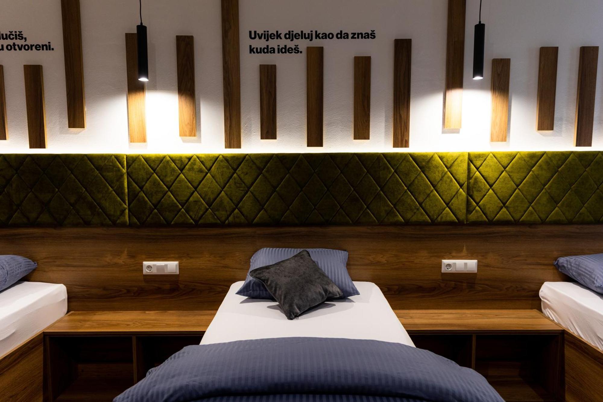 Hostel Tron Travnik Zewnętrze zdjęcie
