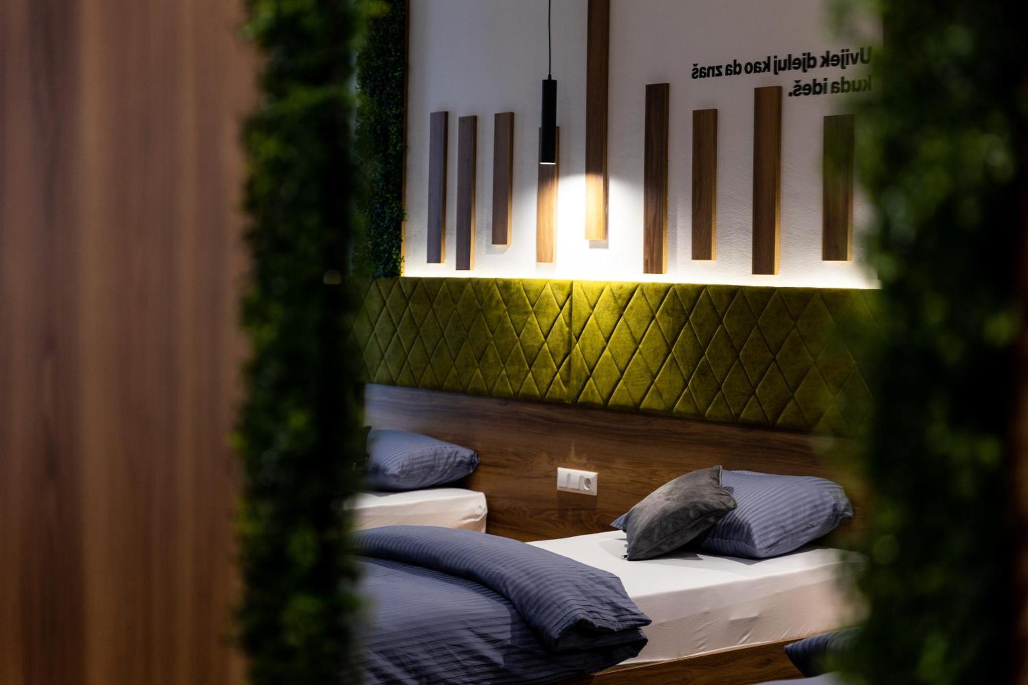 Hostel Tron Travnik Zewnętrze zdjęcie