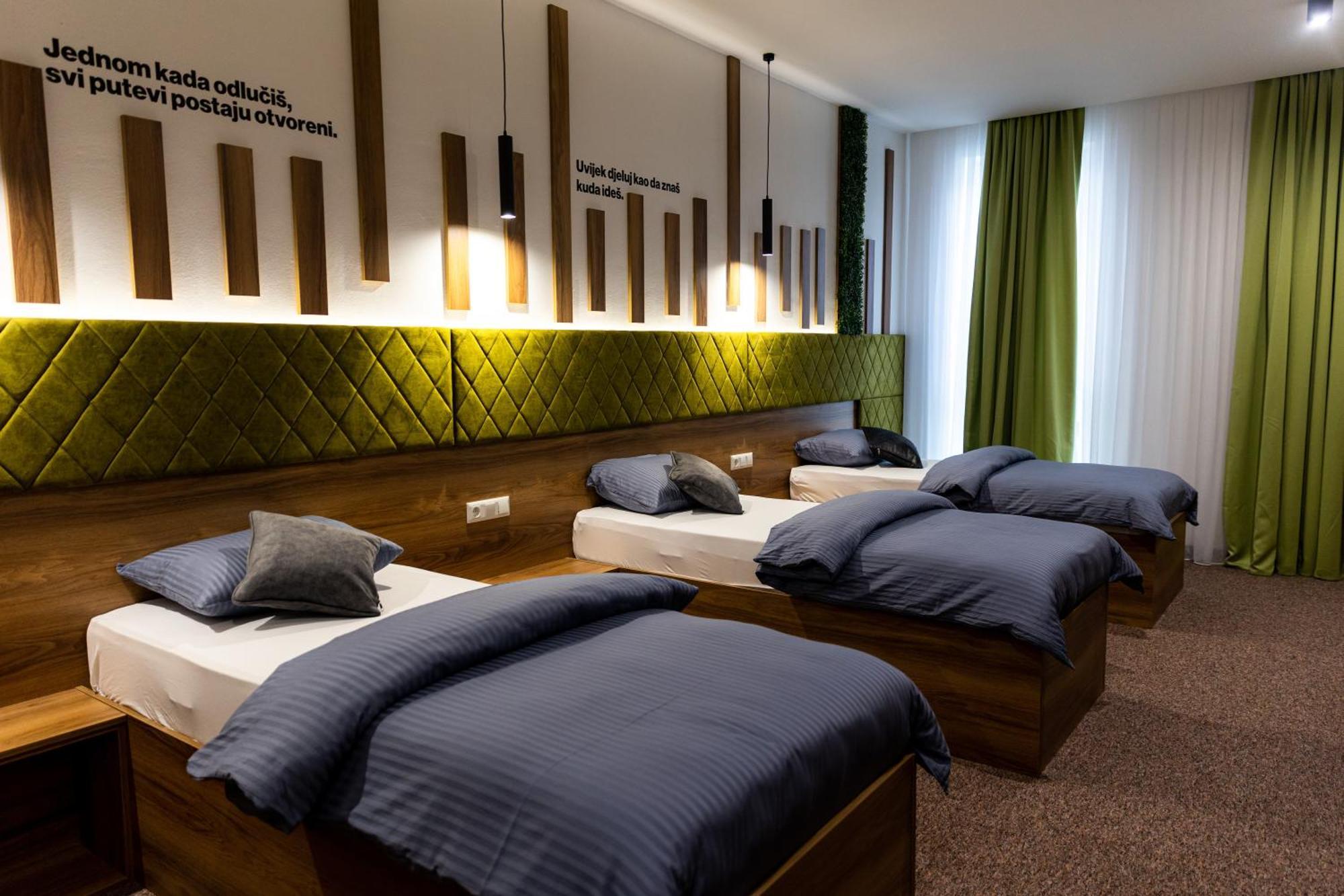 Hostel Tron Travnik Zewnętrze zdjęcie