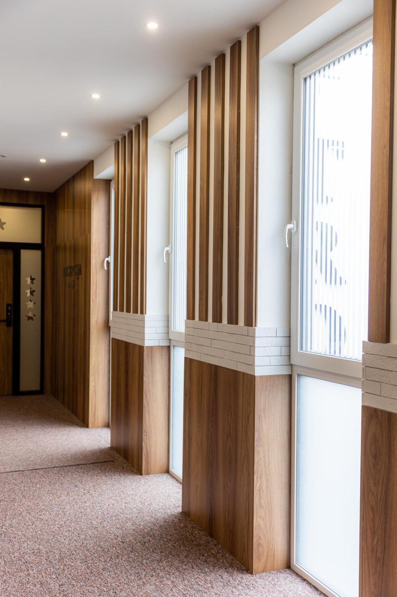 Hostel Tron Travnik Zewnętrze zdjęcie