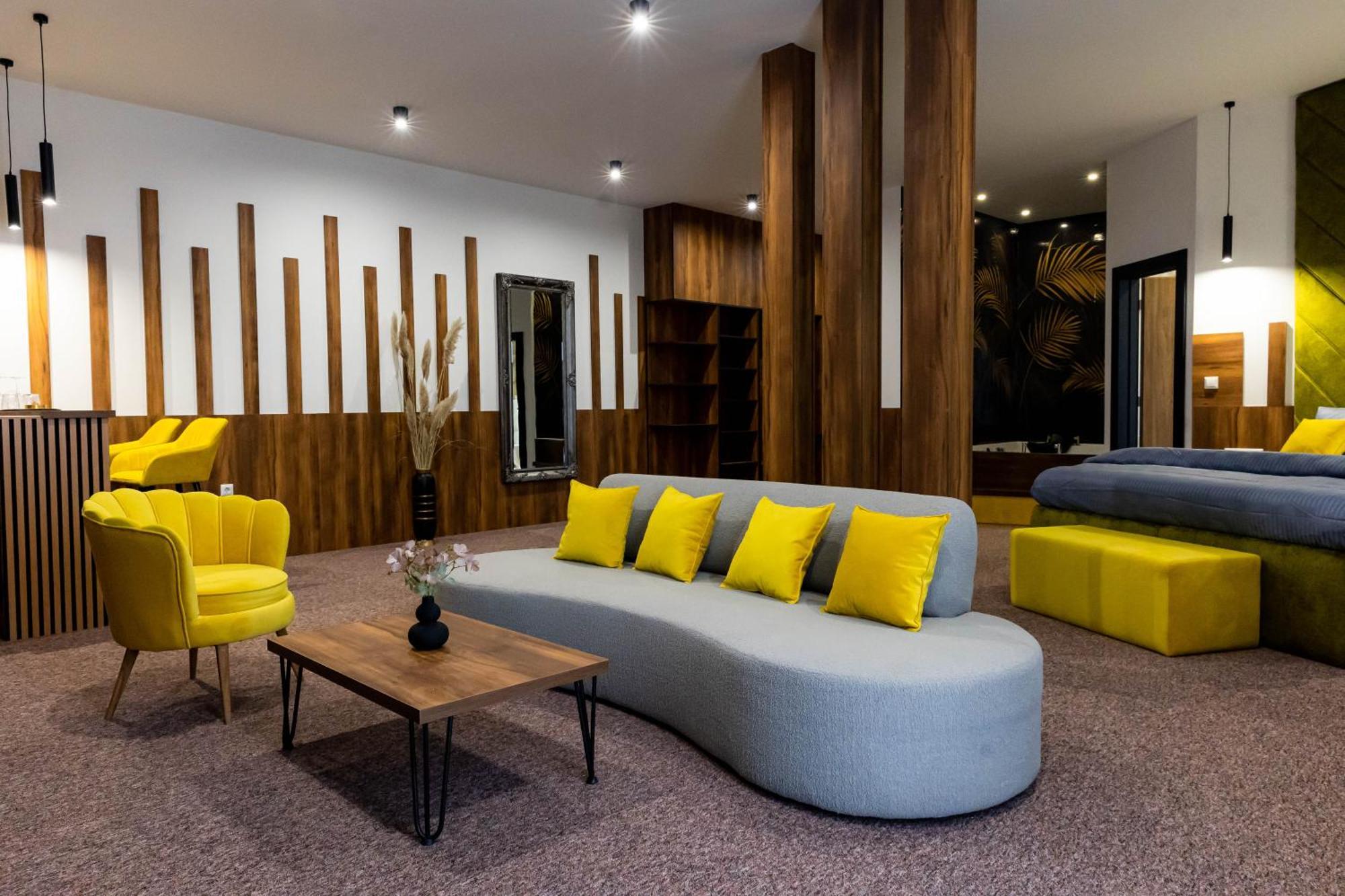 Hostel Tron Travnik Zewnętrze zdjęcie