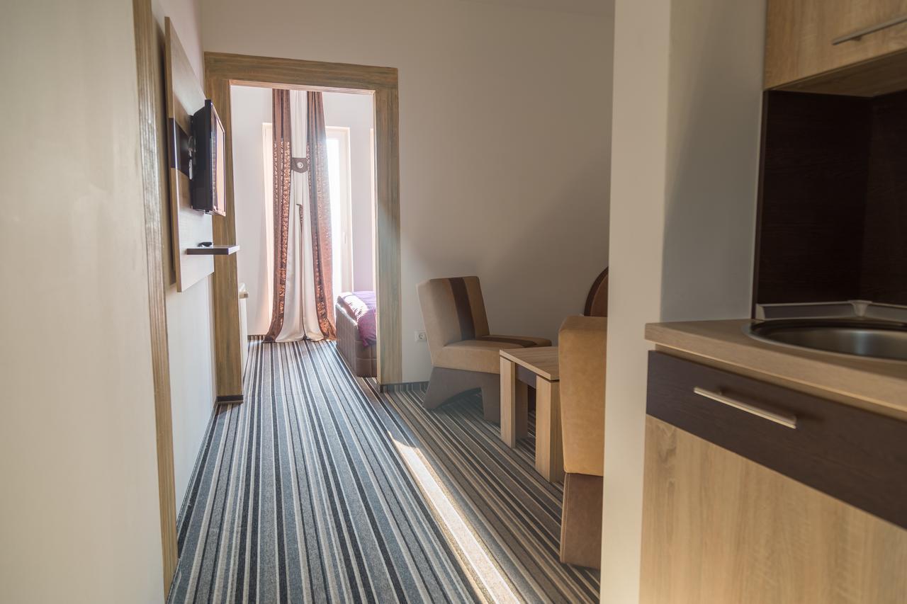 Hostel Tron Travnik Zewnętrze zdjęcie